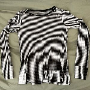 GAP Feather T Long Sleeve Black and White Stripes